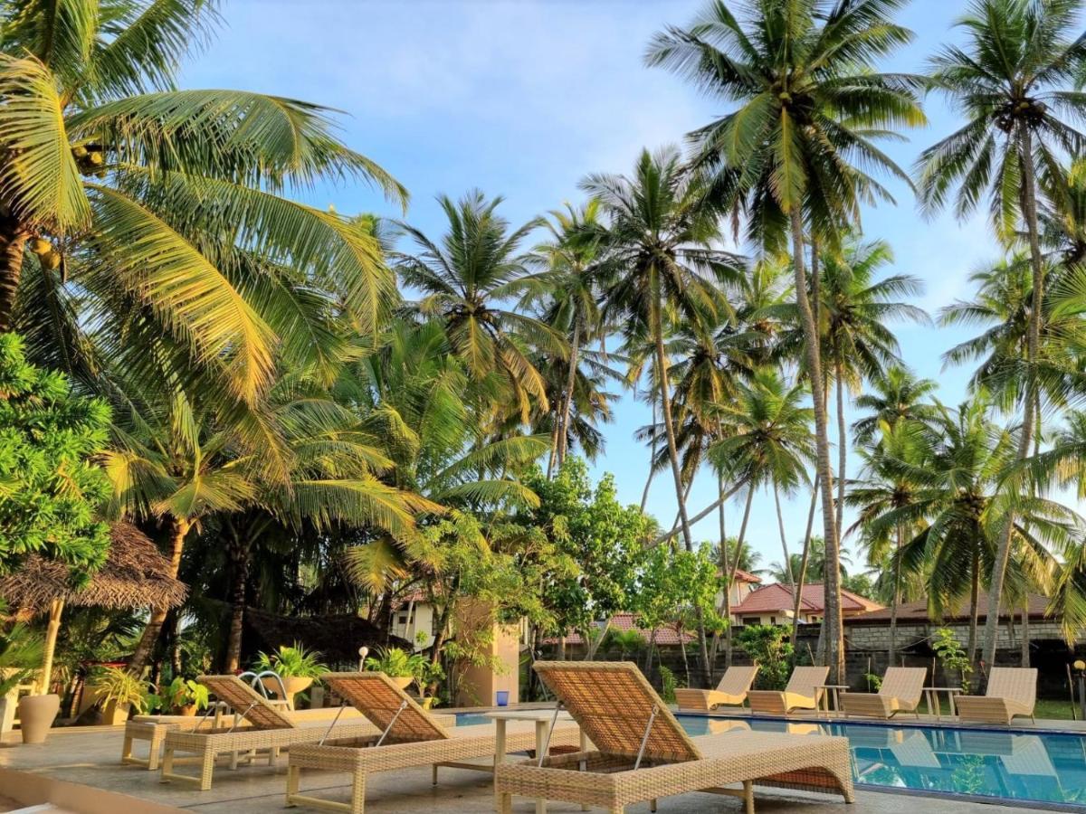 Golden Beach Paradise Тангалле Екстер'єр фото