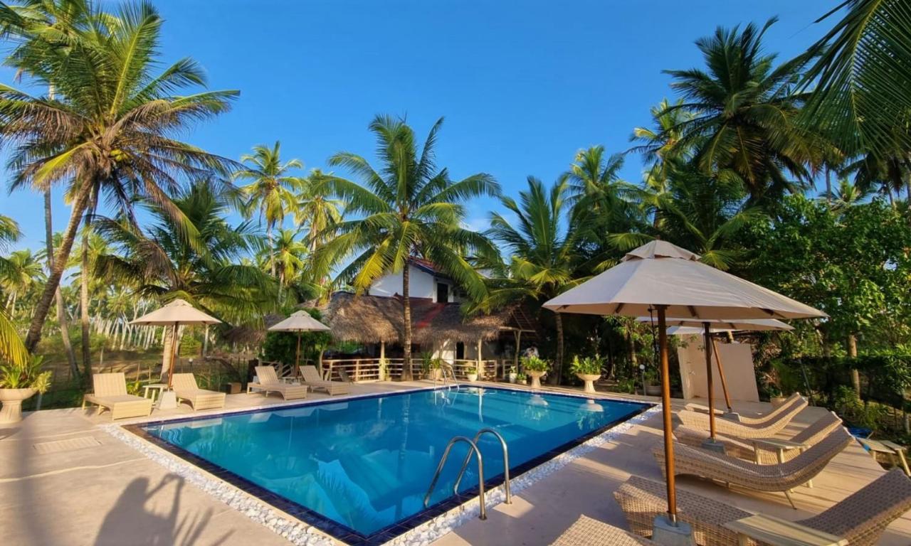 Golden Beach Paradise Тангалле Екстер'єр фото